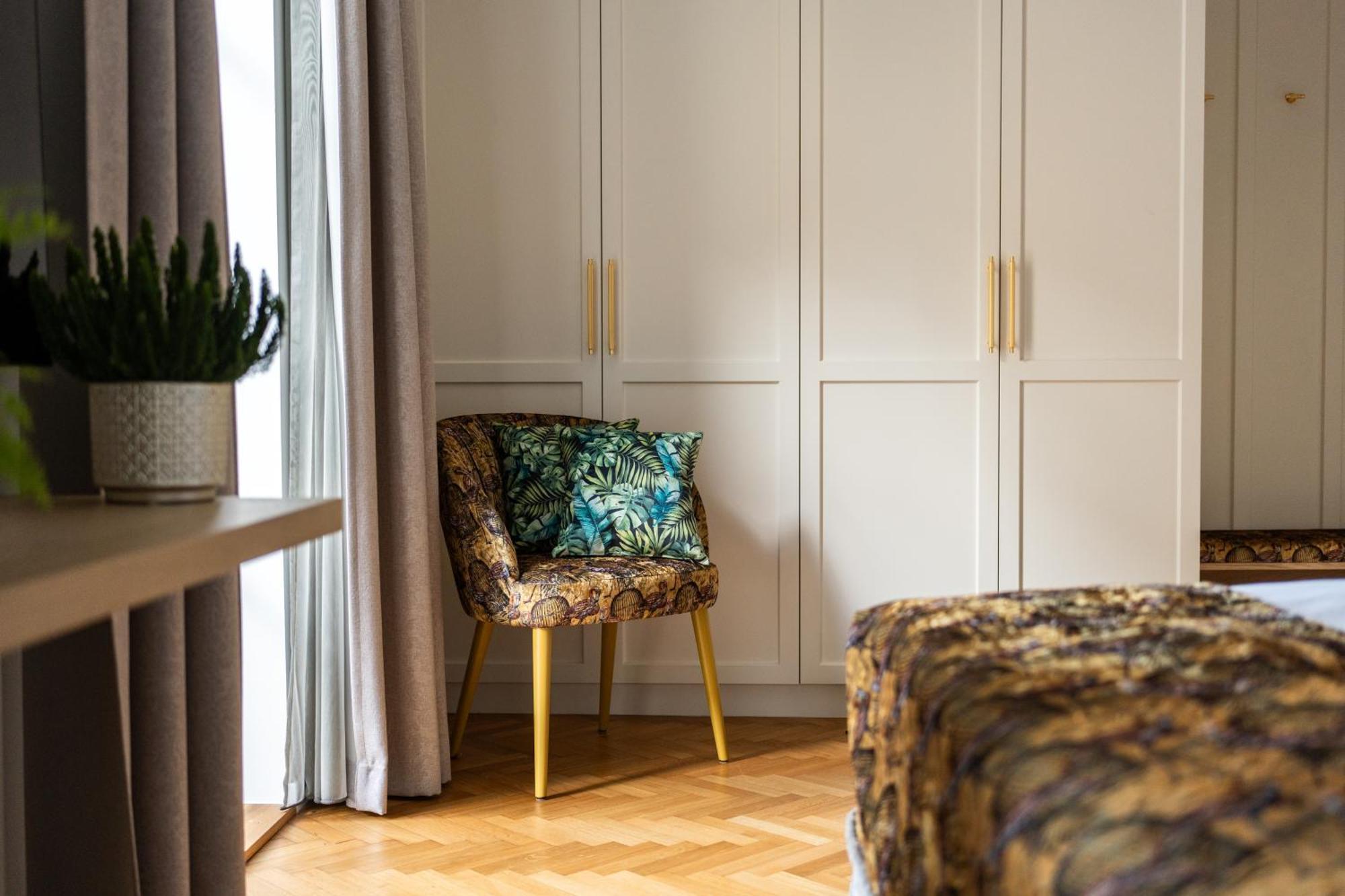 Schlossresidenz - Boutique Apartments & Hotel Suiten Schloss Ricklingen 外观 照片