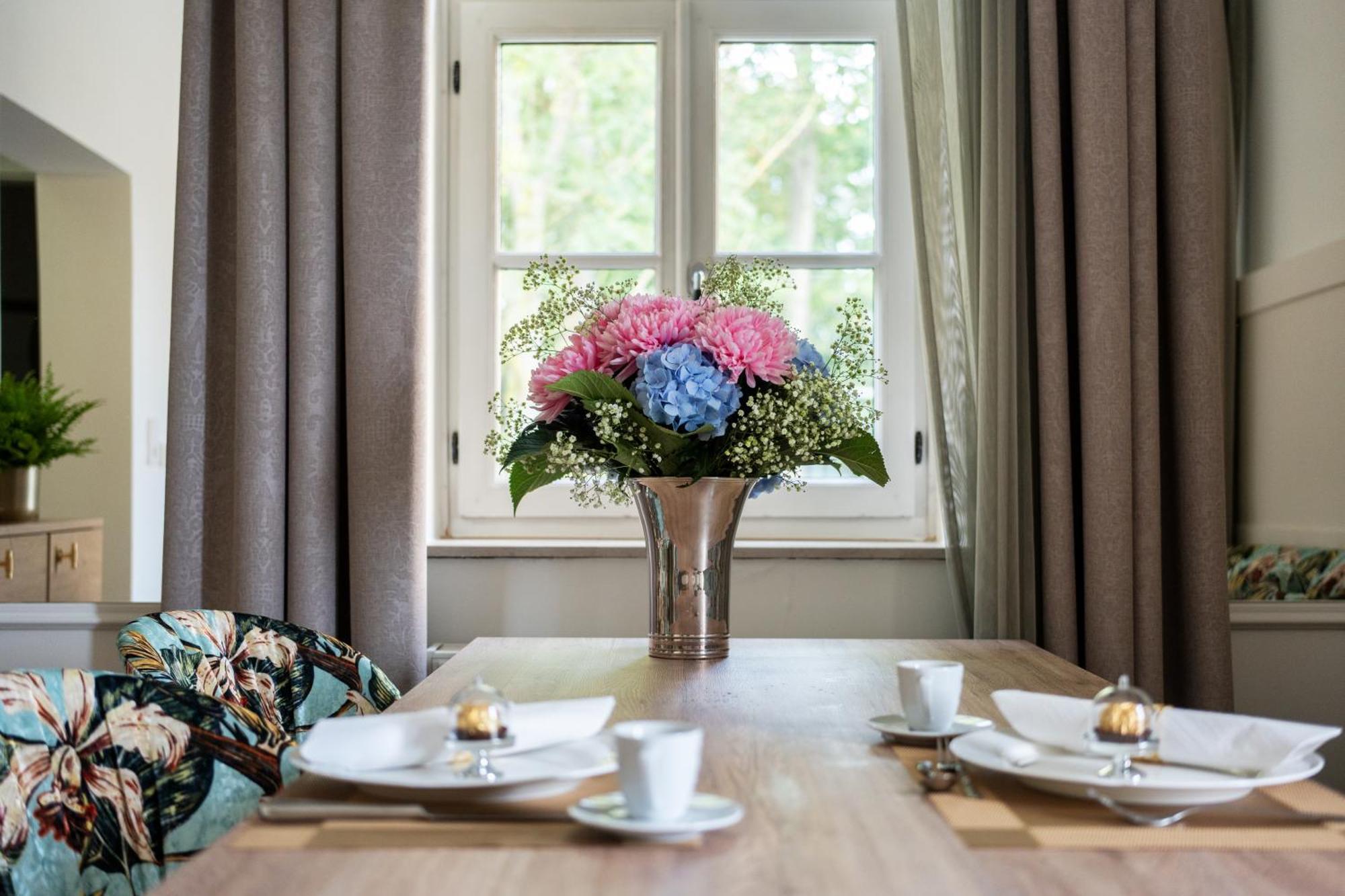 Schlossresidenz - Boutique Apartments & Hotel Suiten Schloss Ricklingen 外观 照片